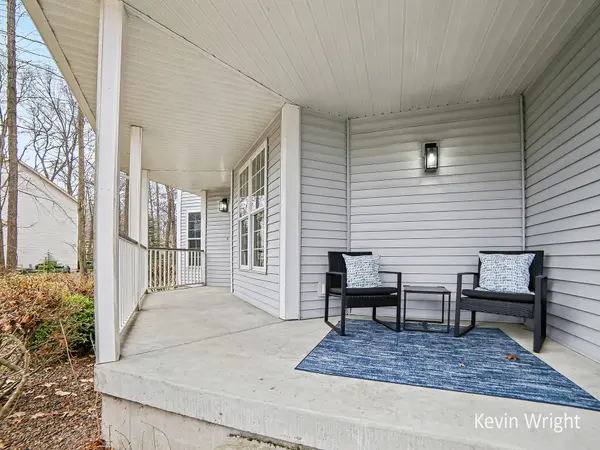 1041 Bear Lake RD, Laketon Twp, MI 49445