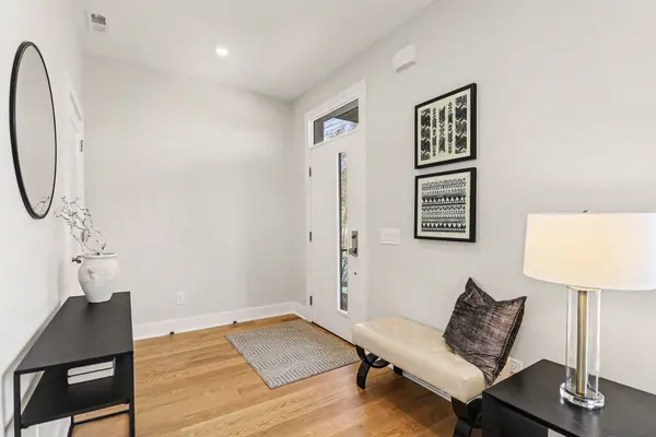 207 Sunset RD, Ann Arbor, MI 48103