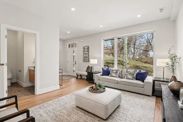 207 Sunset RD, Ann Arbor, MI 48103