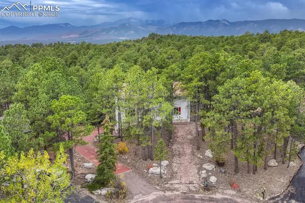 1325 Deby PL, Colorado Springs, CO 80921