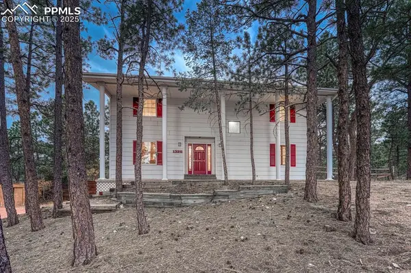 1325 Deby PL, Colorado Springs, CO 80921