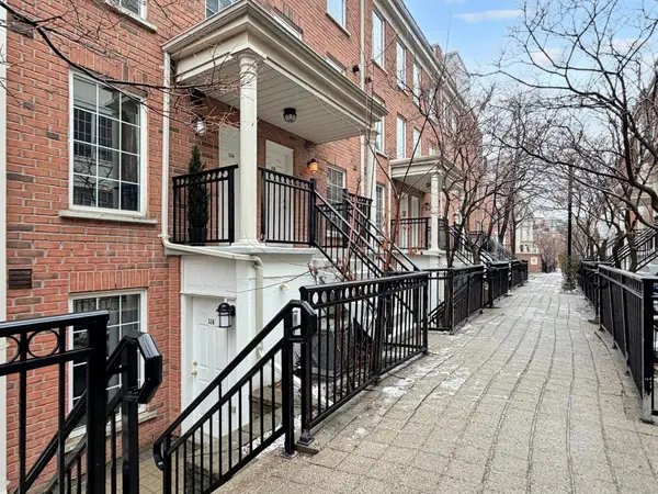 3 Everson DR #516, Toronto C14, ON M2N 7C2