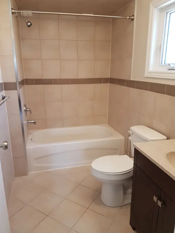 290 Eulalie AVE #Unit 1 (MAIN), Oshawa, ON L1H 2B7