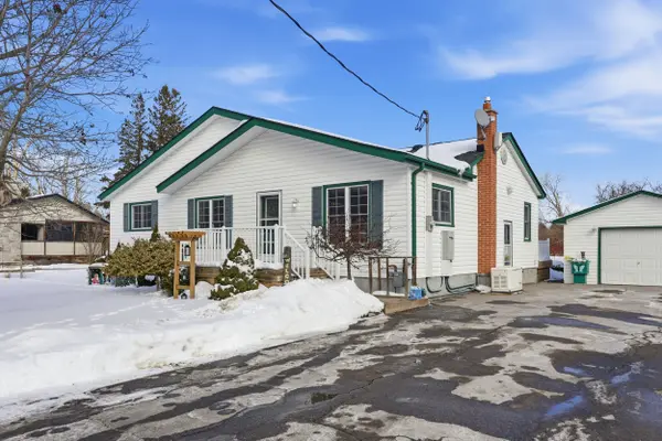 2347 Hancock RD, Clarington, ON L1E 2M3