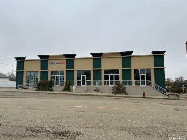 102-124 Main Street, Lafleche, SK S0H 2K0