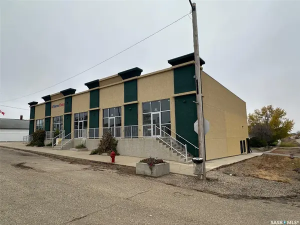 102-124 Main Street, Lafleche, SK S0H 2K0