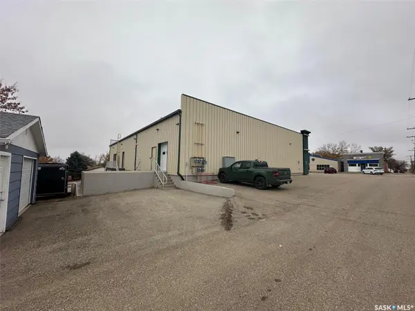 102-124 Main Street, Lafleche, SK S0H 2K0