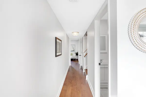 7340 Copenhagen RD #40, Mississauga, ON L5N 2S5