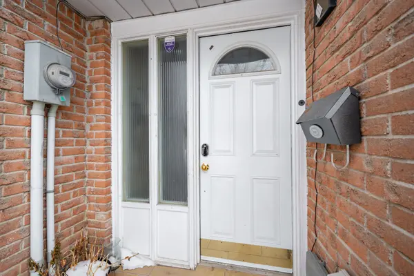 150 Enderby CRES #150, Brampton, ON L6T 4C7