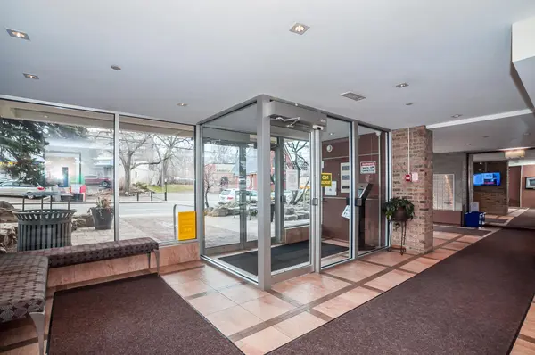 2130 Weston RD #501, Toronto W04, ON M9N 3R9