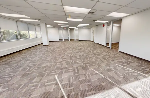 2121 Argentia RD #303, Mississauga, ON L5N 2X4