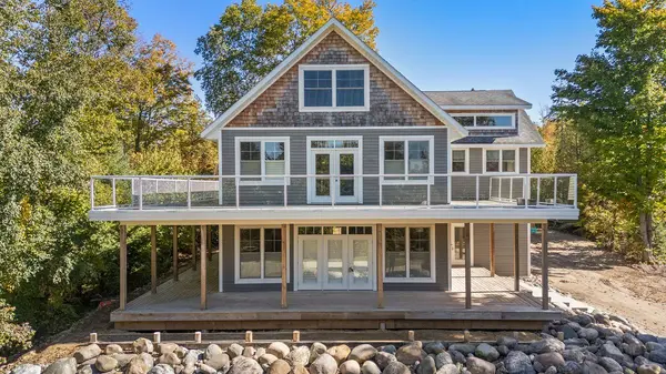 545 Eckford AVE, Saugeen Shores, ON N0H 2L0