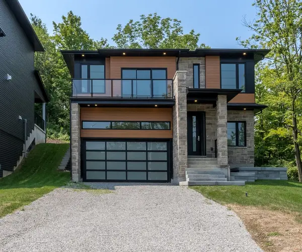 119 Welland Vale RD, St. Catharines, ON L2S 3Y2