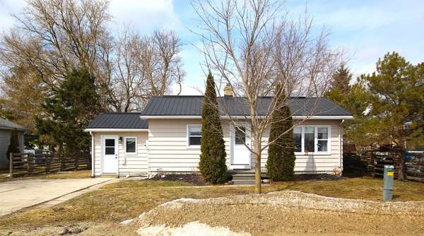 383 Wellington ST E, Wellington North, ON N0G 2L2