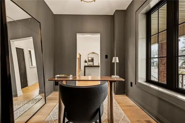 30 MATILDA ST N, Hamilton, ON L9H 2Z1