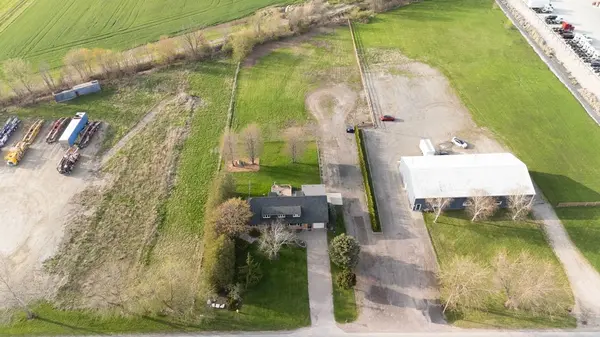 285687 Airport RD, Norwich, ON N0J 1P0