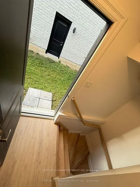 3013 Petty RD, London South, ON N6E 1L7