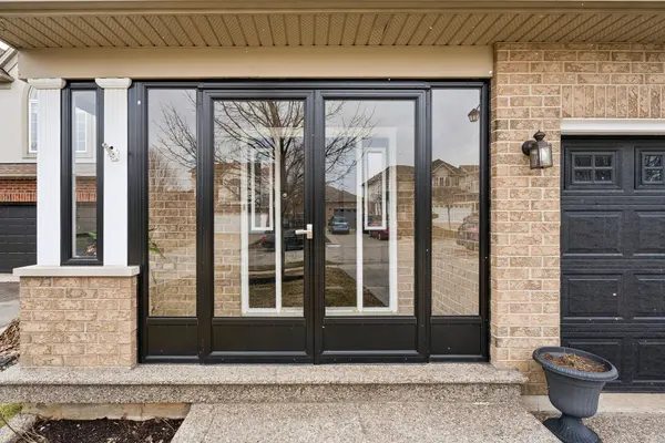 58 Whiterock AVE, Hamilton, ON L0R 1W0