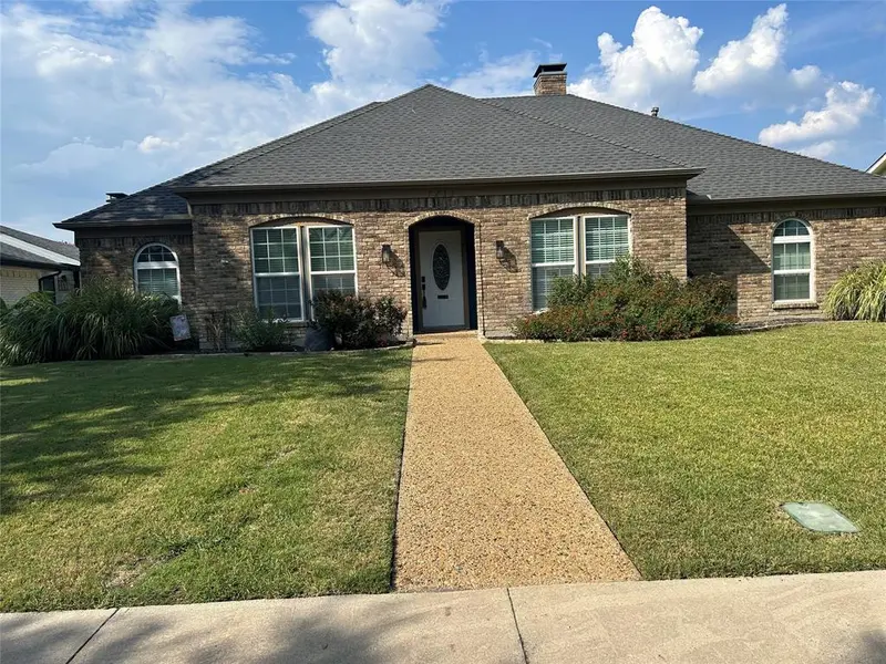 7233 Rustic Valley Drive, Dallas, TX 75248