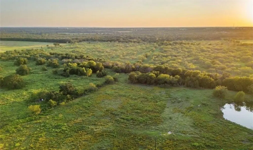 L10 Elm Branch, Elm Mott, TX 76640