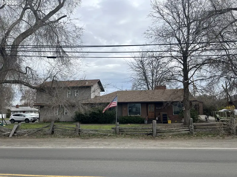 3670 CEDAR ST, Baker City, OR 97814