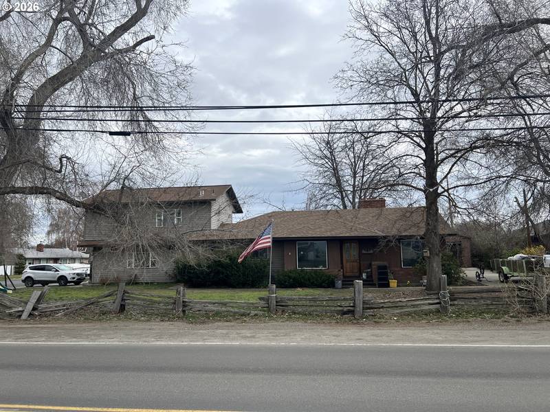 3670 CEDAR ST, Baker City, OR 97814