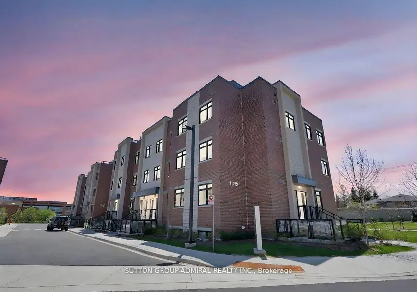 1062 Douglas Mccurdy Common, Mississauga, ON L5G 0C6