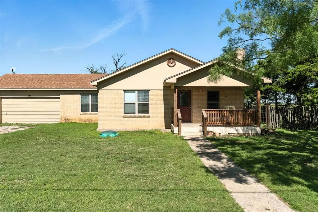 11775 CR 242, Clyde, TX 79510