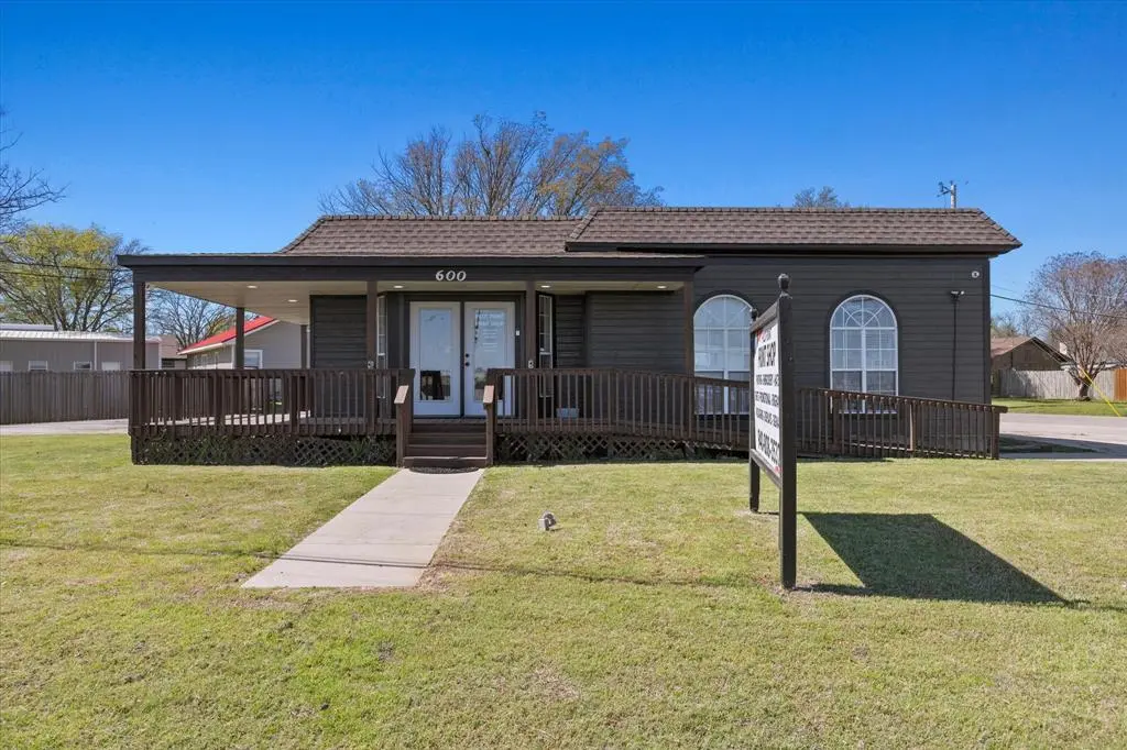 600 S Highway 377, Pilot Point, TX 76258