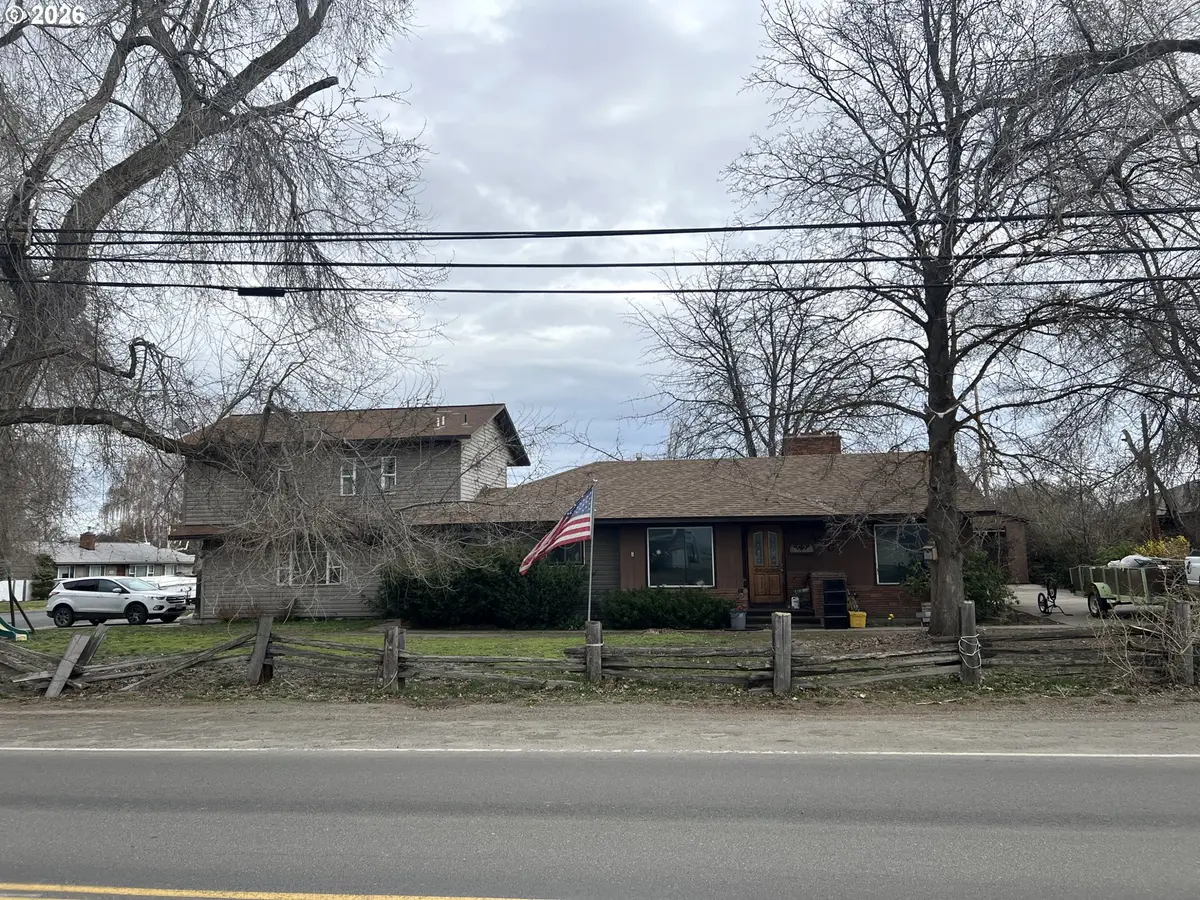 3670 CEDAR ST, Baker City, OR 97814