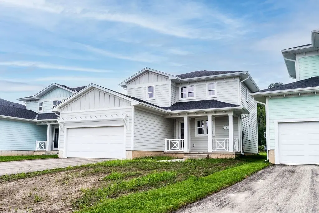 409 Breakwater BLVD, Central Elgin, ON N5L 0B5