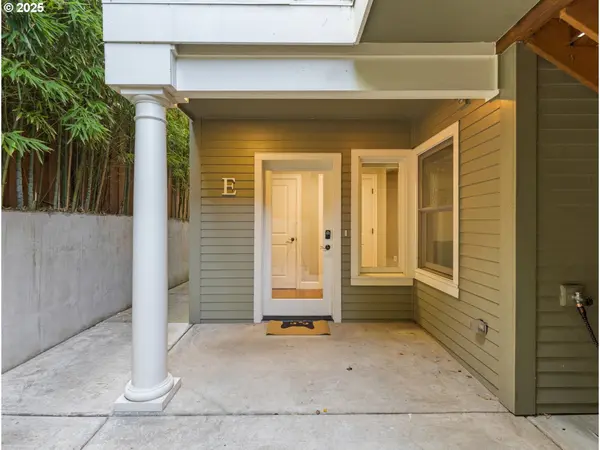 2013 NE 10TH AVE #E, Portland, OR 97212