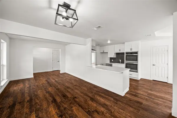 3300 Bandolino Lane, Plano, TX 75023