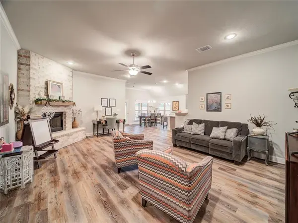 709 Nolan Drive, Sherman, TX 75092