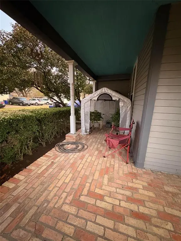 818 E Elm Street, Hillsboro, TX 76645