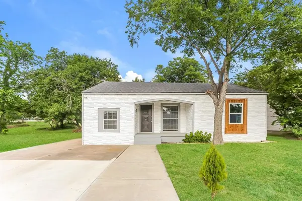 2628 S Marsalis Avenue, Dallas, TX 75216