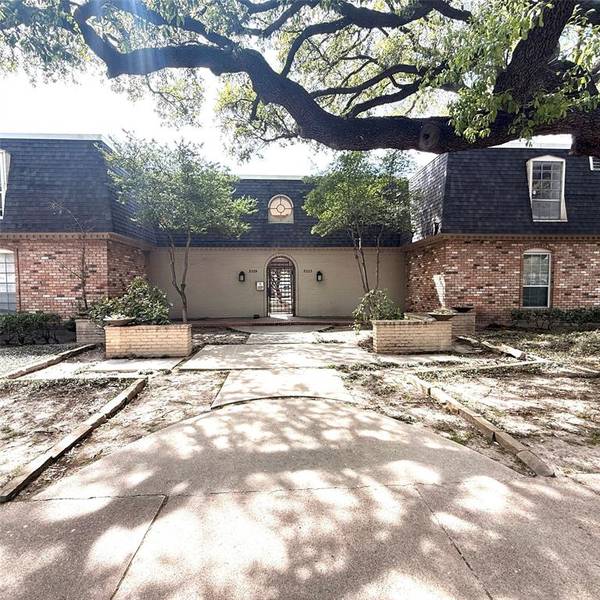 5323 Fleetwood Oaks Avenue #256, Dallas, TX 75235