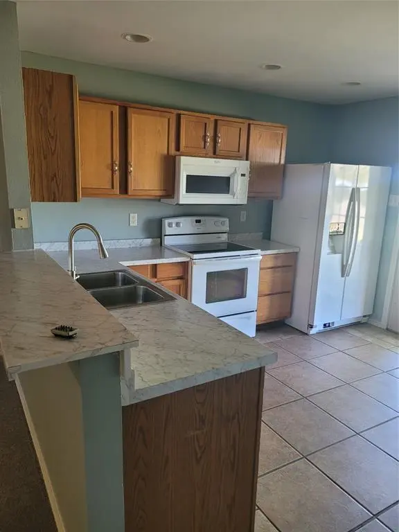 747 Luther Lane, Gun Barrel City, TX 75156