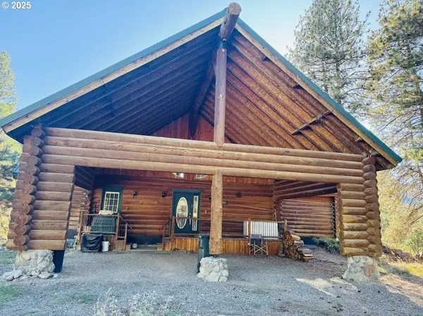 39612 SUMPTER VALLEY HWY, Sumpter, OR 97877