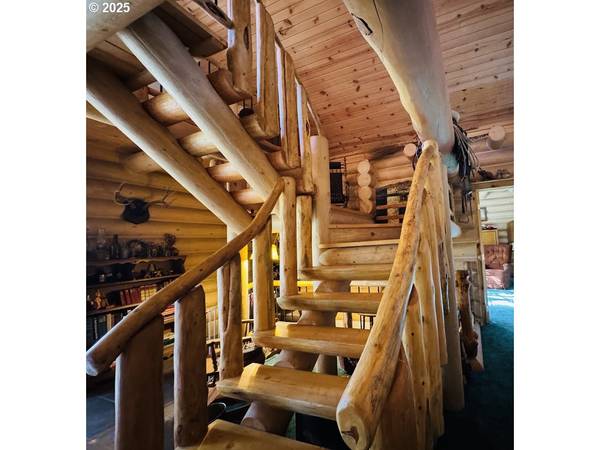 39612 SUMPTER VALLEY HWY, Sumpter, OR 97877