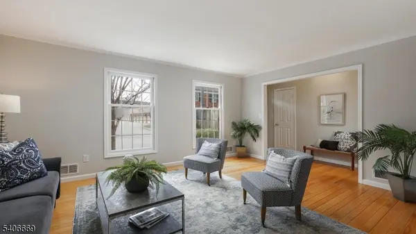 4 Cowperthwaite Sq, Westfield Town, NJ 07090