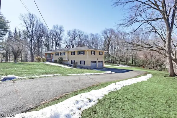 219 Haven Rd, Franklin Lakes Boro, NJ 07417