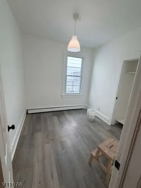 97 N 4Th St #2A, Paterson City, NJ 07522