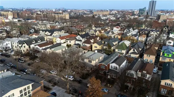 1815 East 3rd ST, Brooklyn, NY 11223