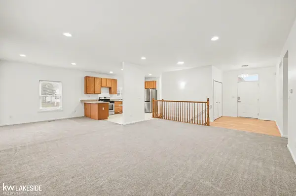 1593 Club House CT, Pontiac, MI 48340