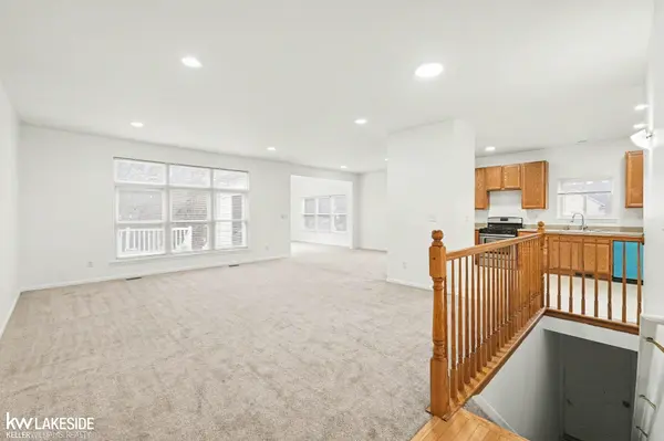 1593 Club House CT, Pontiac, MI 48340