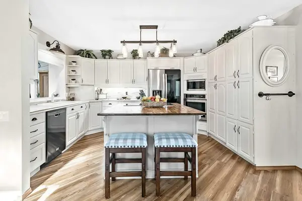 607 9 ST SE, High River, AB T1V 1L1