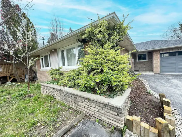 42 Millgate CRES, Toronto C15, ON M2K 1L6