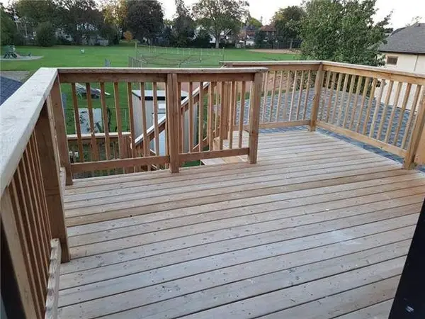 290 Eulalie AVE #Unit 2 (2nd Floor), Oshawa, ON L1H 2B7