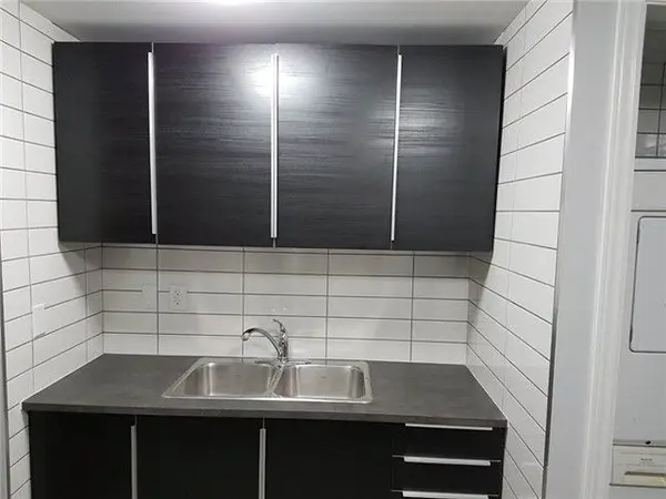 290 Eulalie AVE #Unit 2 (2nd Floor), Oshawa, ON L1H 2B7